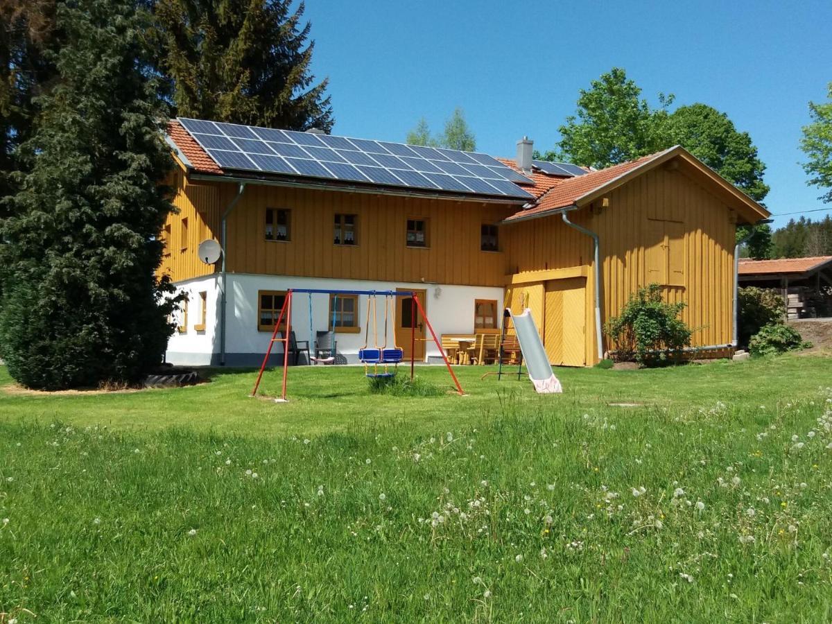 Lovely Holiday Home In Viechtach Near The Forest Exteriör bild