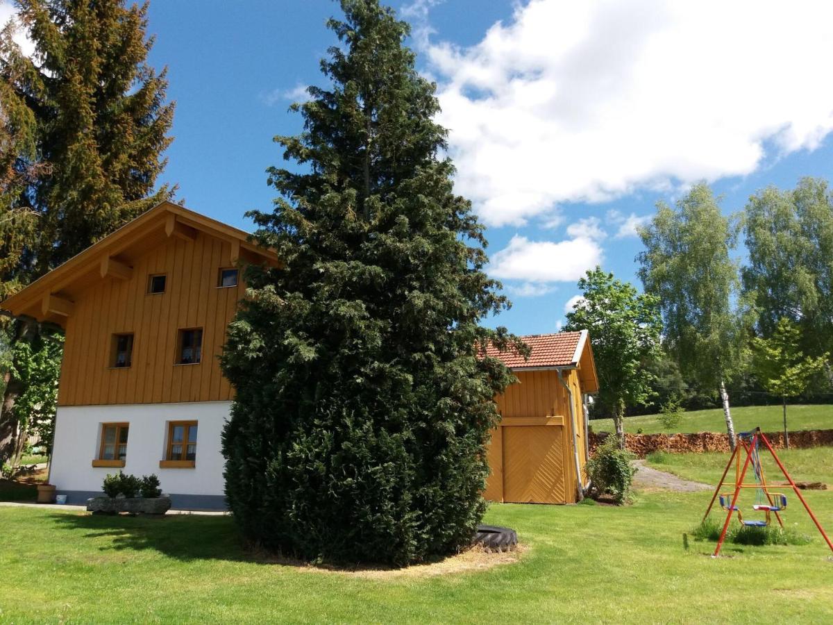 Lovely Holiday Home In Viechtach Near The Forest Exteriör bild