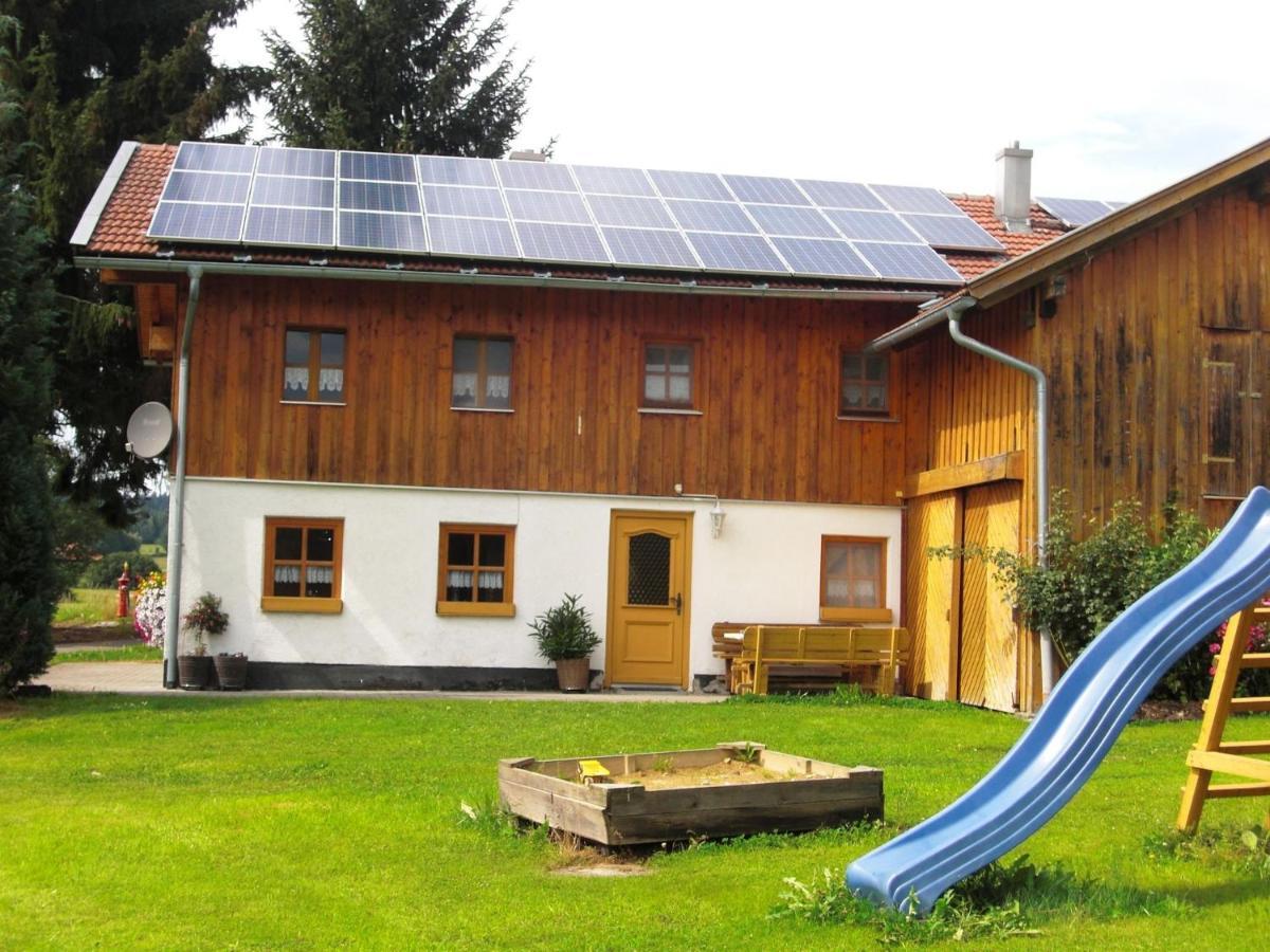 Lovely Holiday Home In Viechtach Near The Forest Exteriör bild