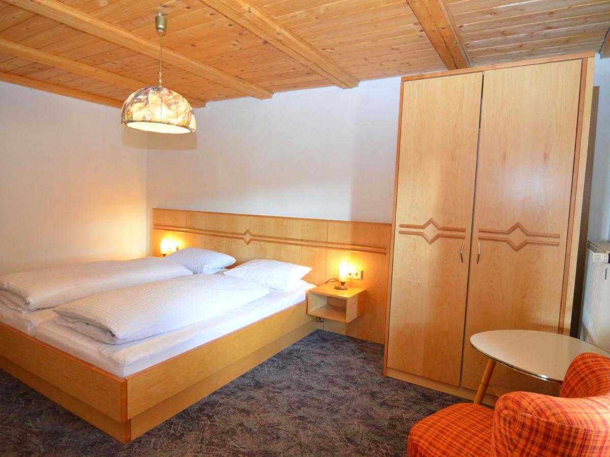 Lovely Holiday Home In Viechtach Near The Forest Exteriör bild